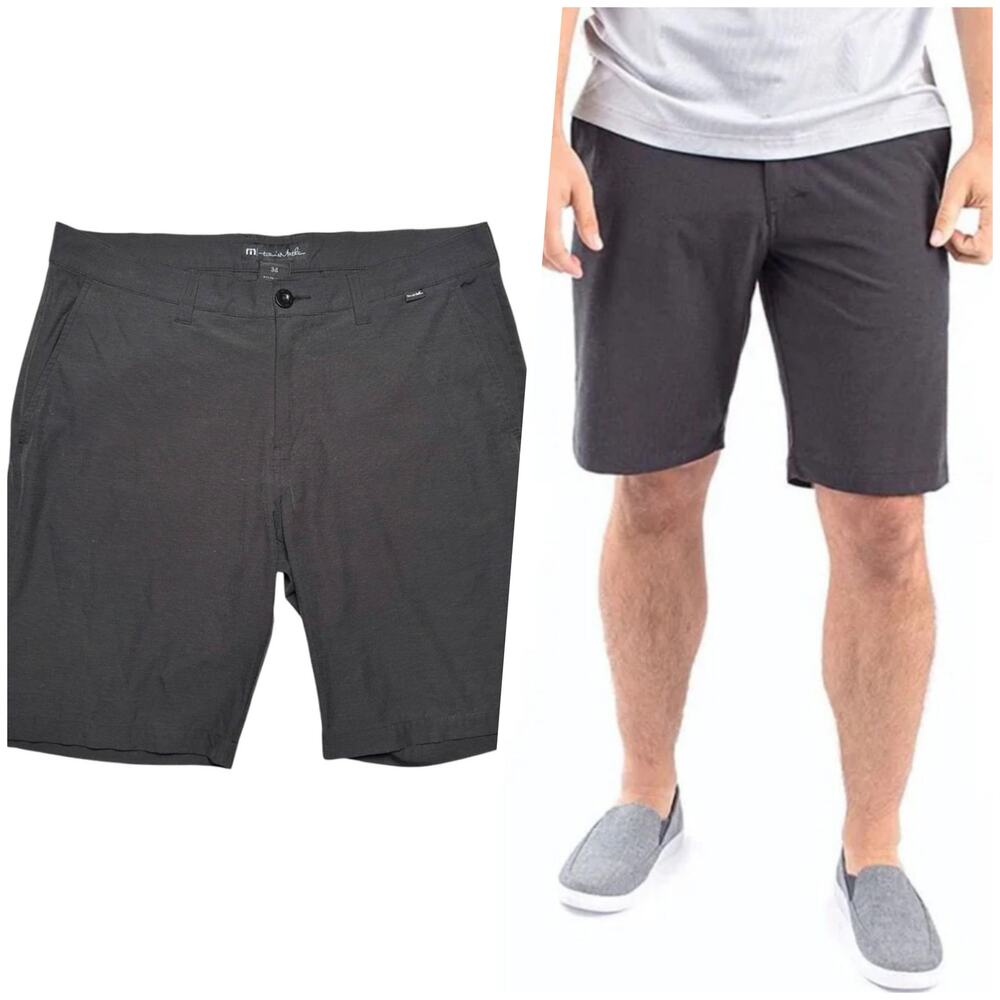 Travis Mathew | Men | Beck Black 9.5 Inch Micro-Stripe Golf Chino Shorts | Sz 34
